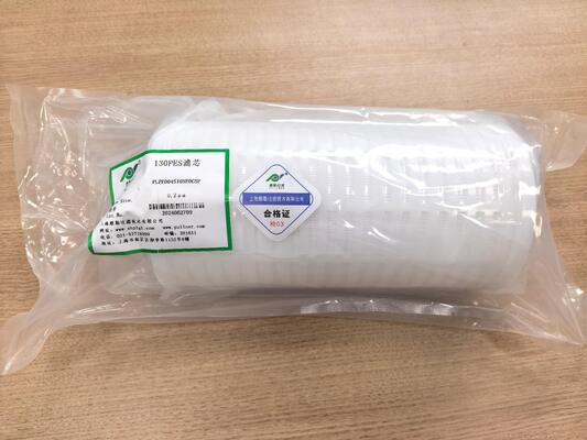 Cartucho de filtro de alto caudal da série 130 com área de filtragem de 2,2 m2 e capacidade de caudal de 200 L/min para filtragem por processo úmido
